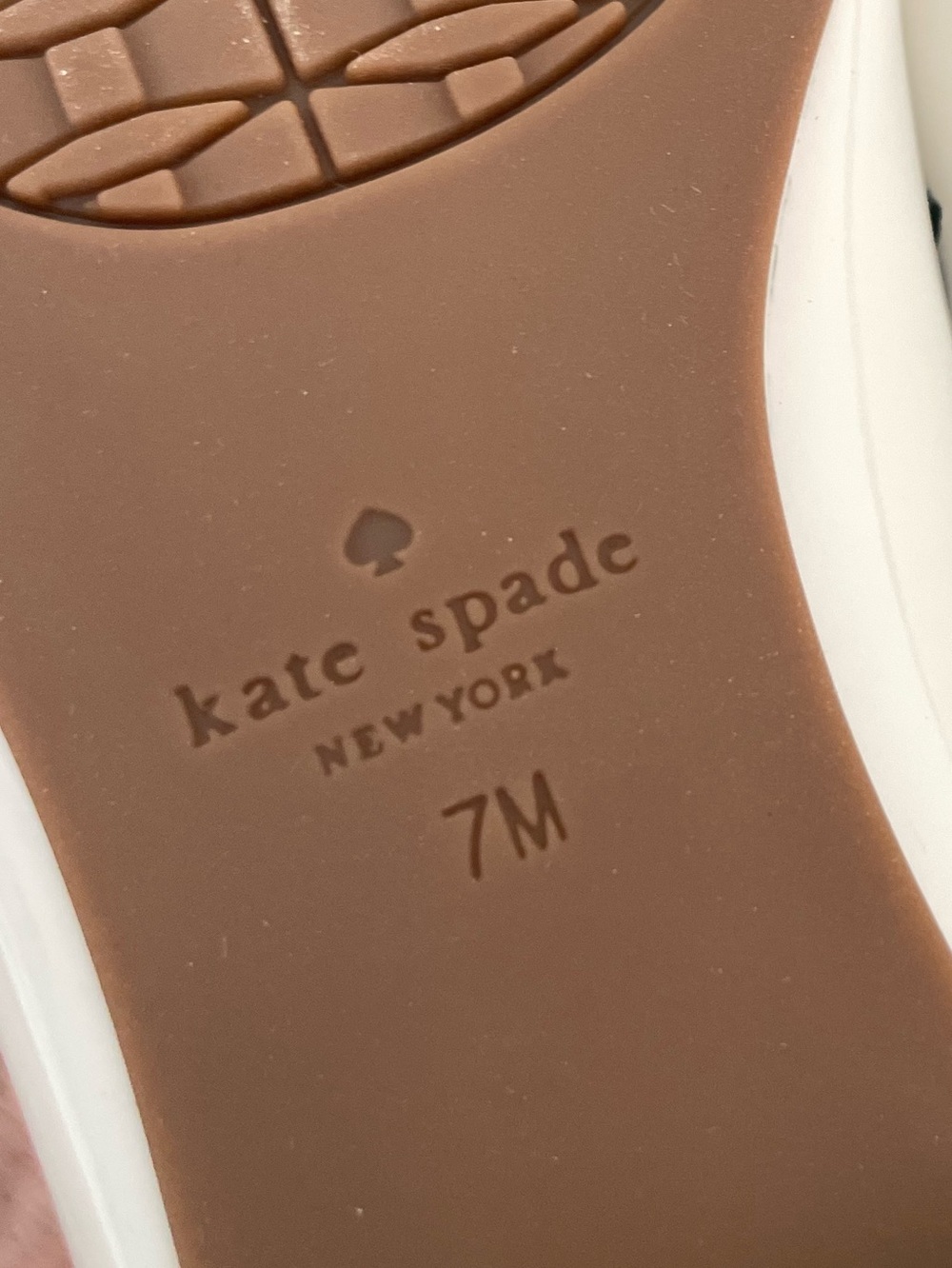 Kate Spade NY Nanette Ballet Flats White Black Patent Leather Scalloped Bow - Picture 8 of 13